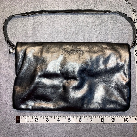 Silver Handbag - Picture 2 of 4